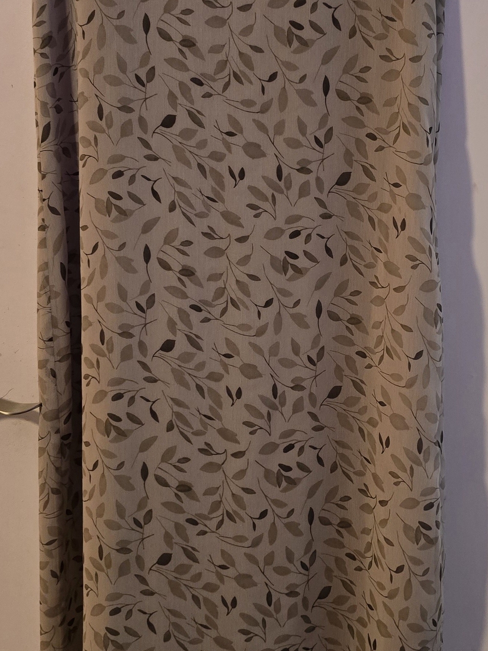 Relativity Beige Leaf-Print Sleeveless Maxi Dress.